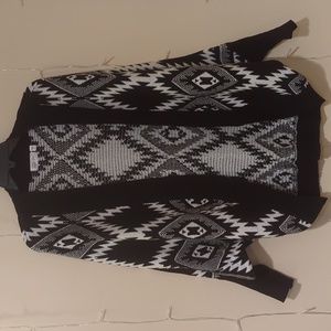 Women's RD Style Black and White Geometric Printed Poncho Style Cardigan, Size M